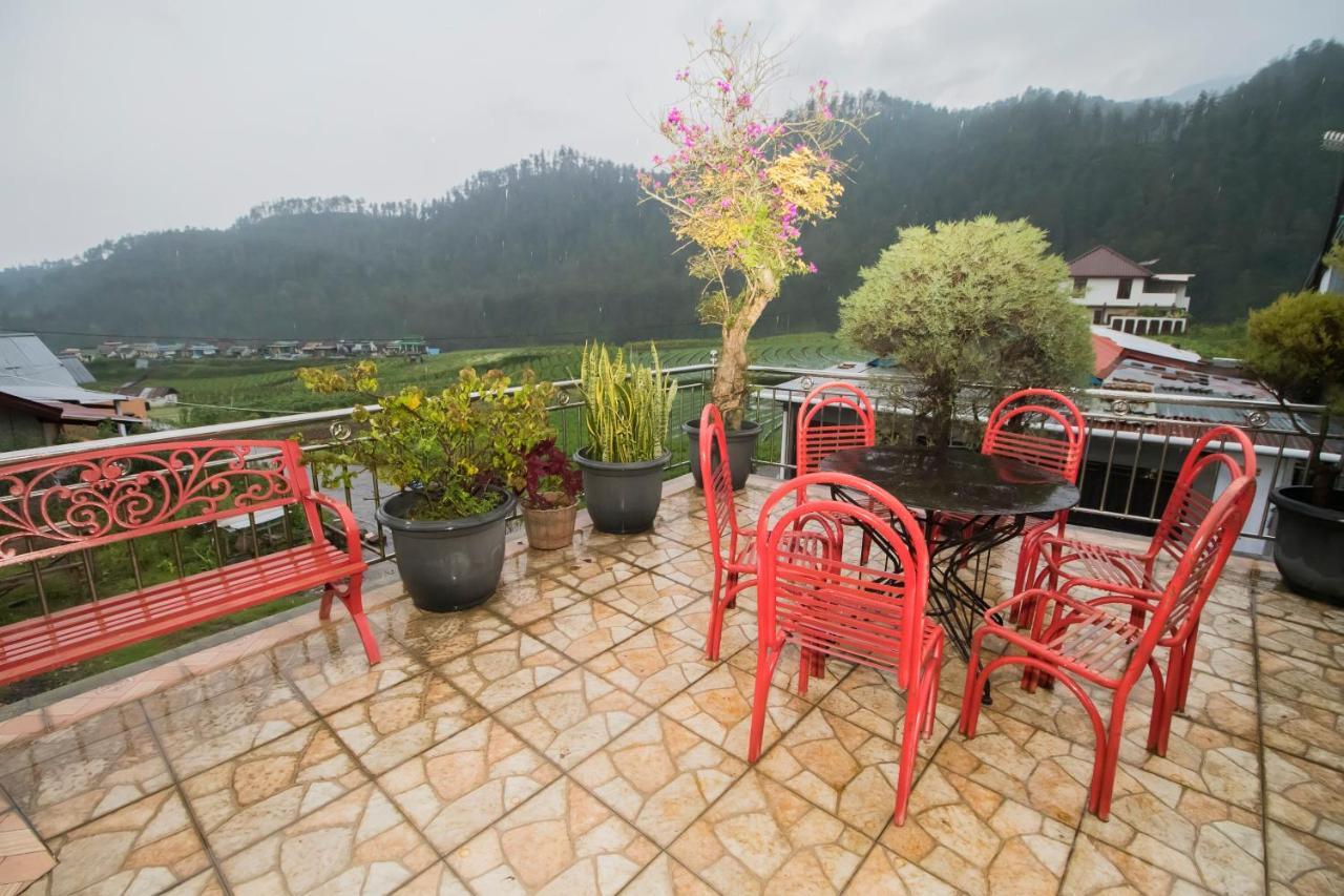 Villa Matahari Tawangmangu Powered By Cocotel Ngoại thất bức ảnh